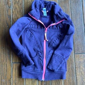 Ivivvia scuba hoodie size 4